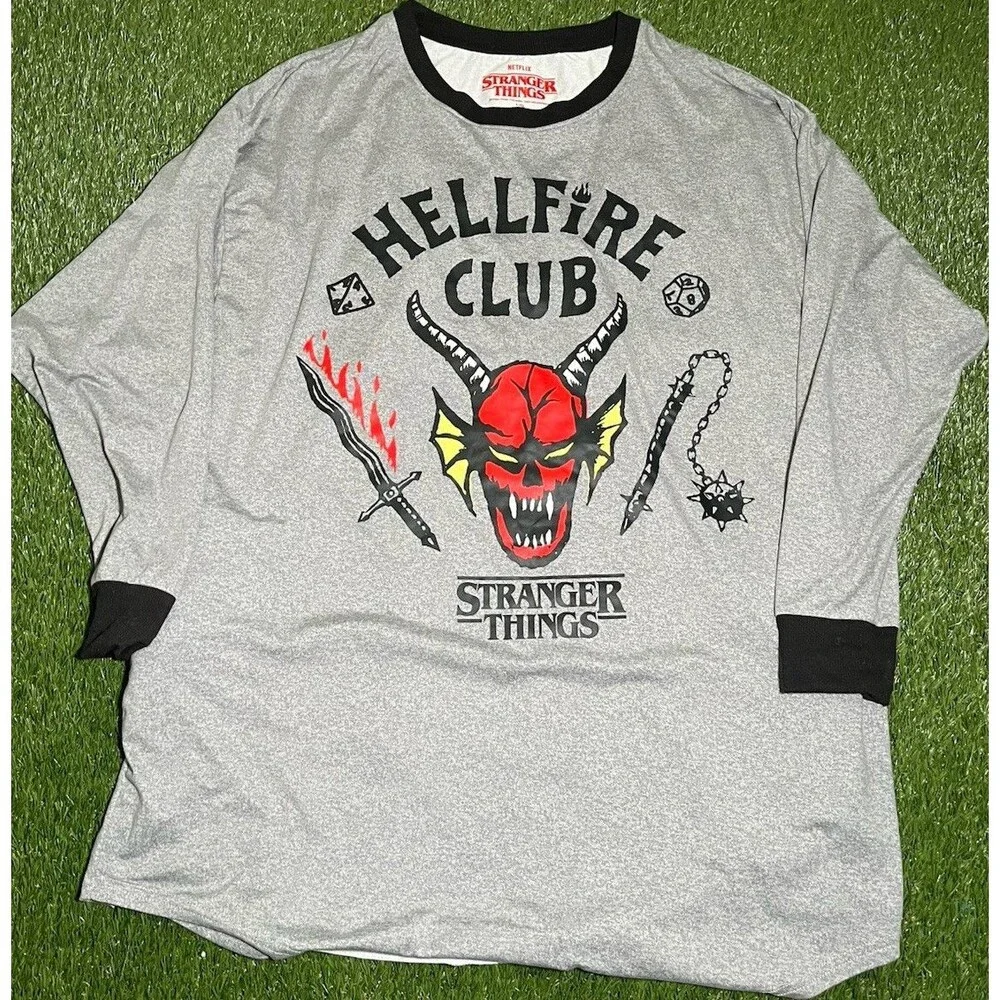 Stranger Things Hellfire Club Graphic Long Sleeve Top/night dress Size L (12-14)